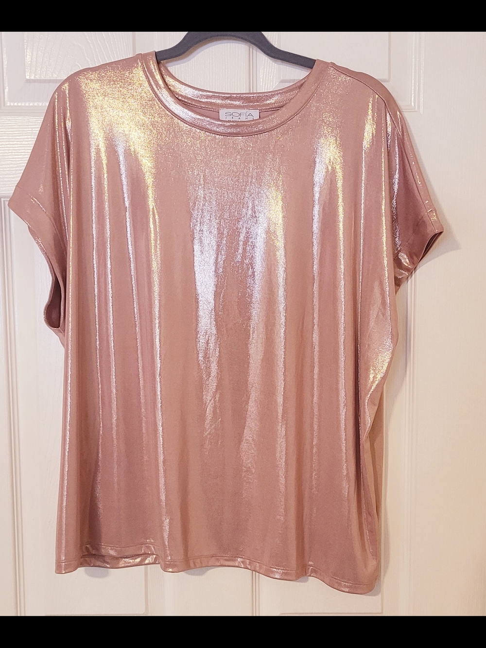 Sofia Vergara Metallic Rose Short-Sleeve Women's Top